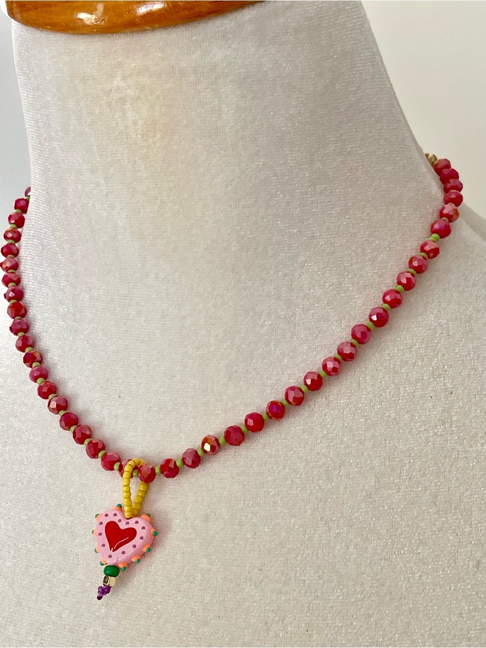 Sparkling Red Beaded Necklace with Pink Heart Pendant